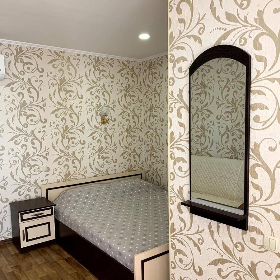 Guest House Santin Chornomorsk Ngoại thất bức ảnh
