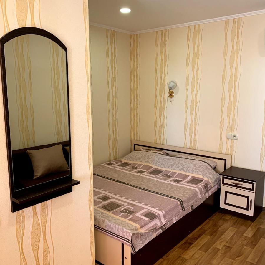 Guest House Santin Chornomorsk Ngoại thất bức ảnh